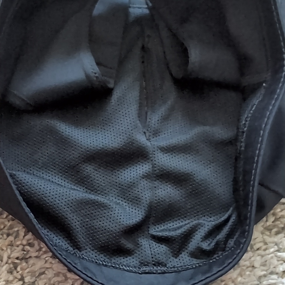 Nike Women's Sports Bra - Picture 4 of 5